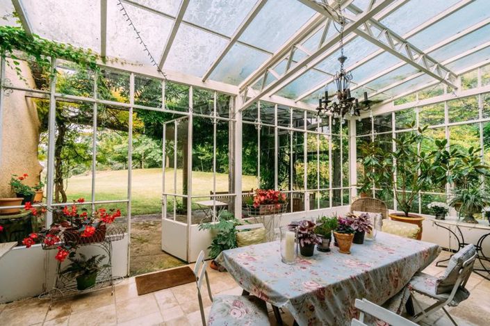 Image No.5-6 Bed Property for sale