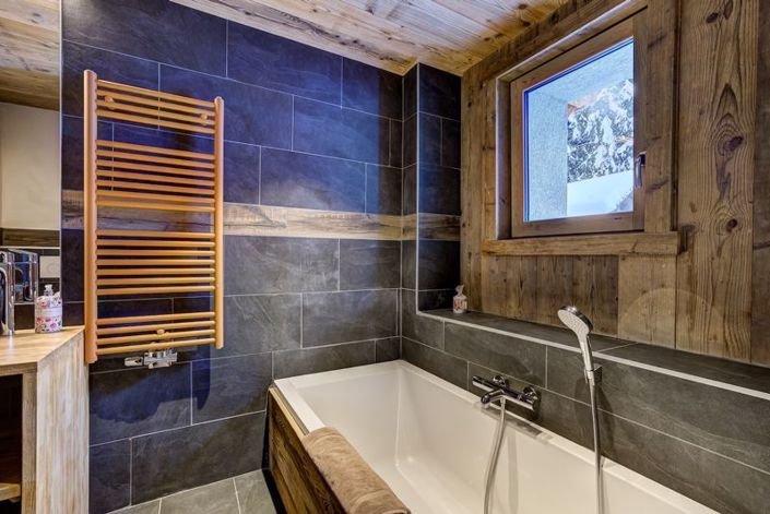 Image No.16-4 Bed Chalet for sale