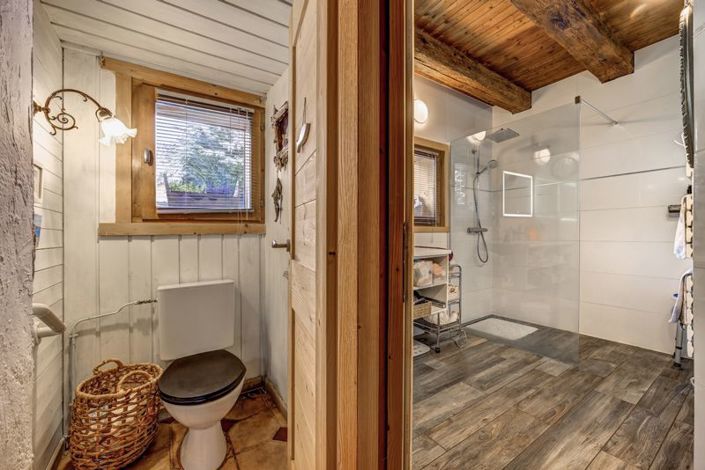 Image No.15-2 Bed House for sale