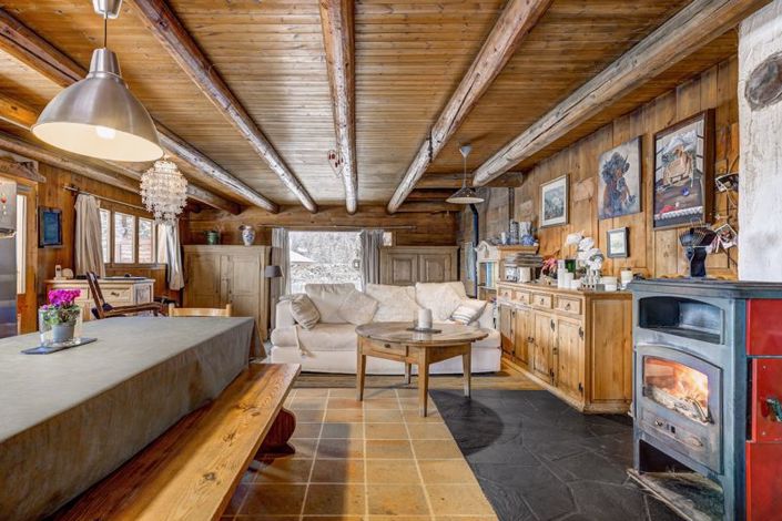 Image No.6-2 Bed House for sale