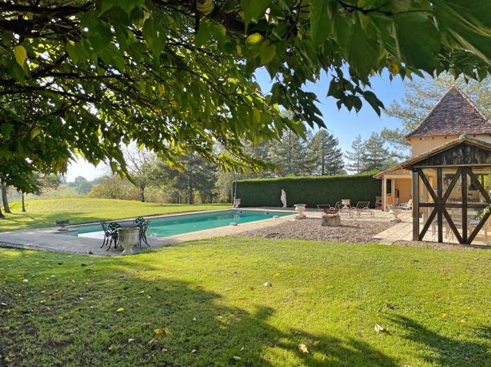 Image No.4-6 Bed House for sale