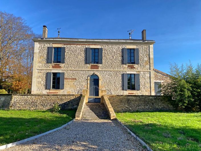 Image No.24-3 Bed House for sale