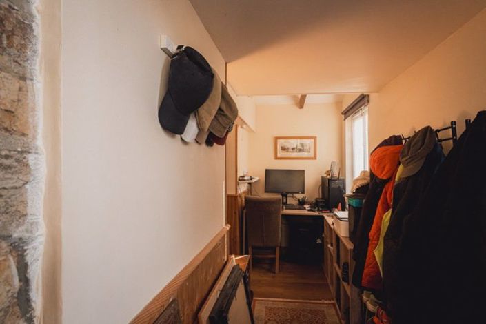 Image No.8-2 Bed Cottage for sale