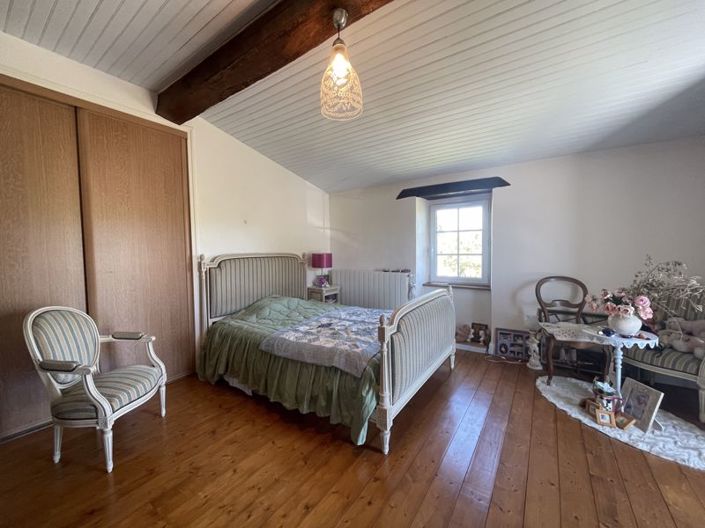 Image No.13-5 Bed House for sale