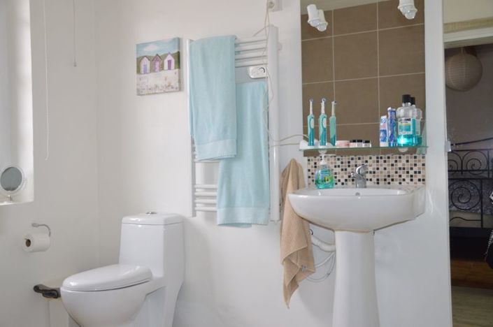 Image No.16-3 Bed Cottage for sale