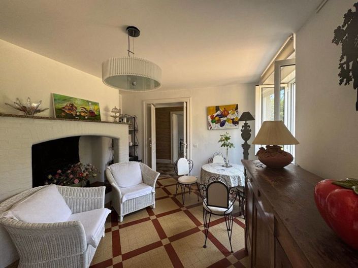 Image No.5-3 Bed Townhouse for sale