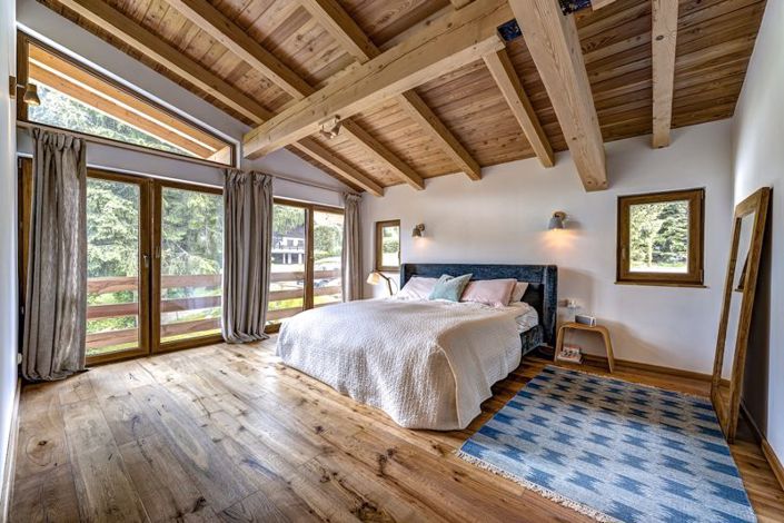 Image No.13-4 Bed Chalet for sale