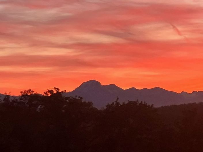 Image No.26-7 Bed House for sale