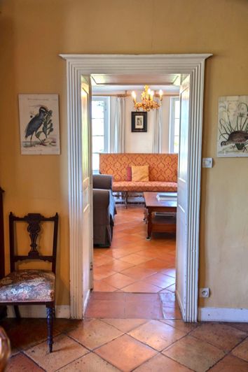 Image No.14-6 Bed House for sale