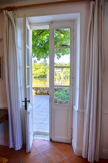 Image No.16-6 Bed House for sale