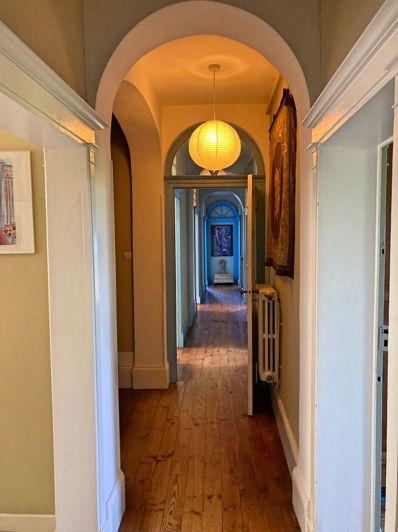 Image No.15-6 Bed House for sale