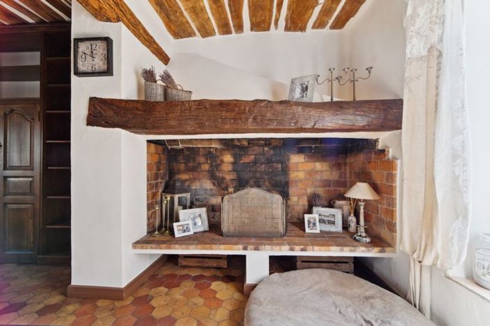 Image No.17-4 Bed Country House for sale