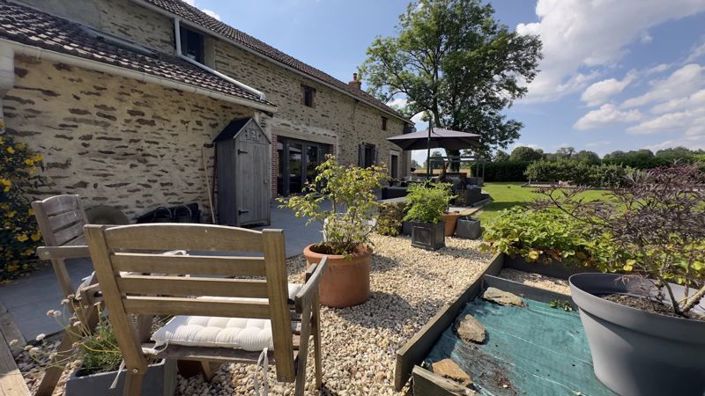 Image No.19-2 Bed House for sale