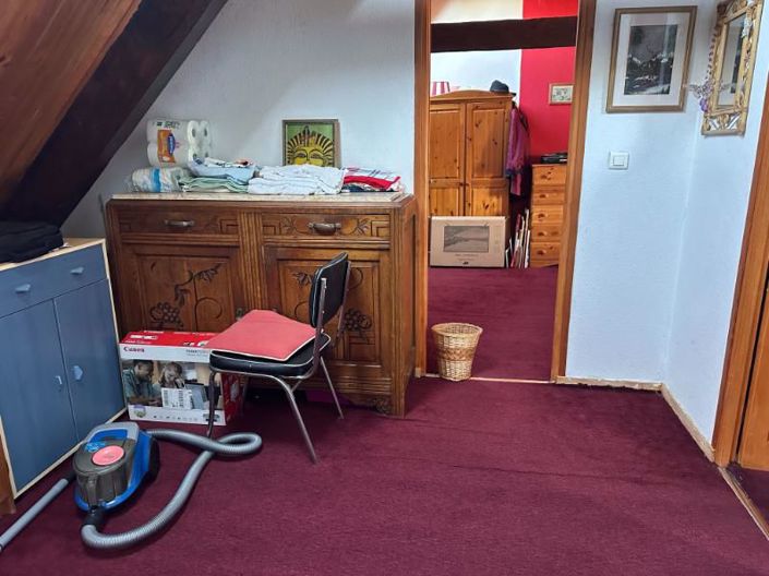 Image No.12-3 Bed House for sale