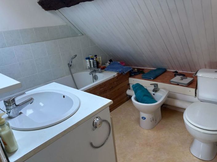 Image No.15-3 Bed House for sale