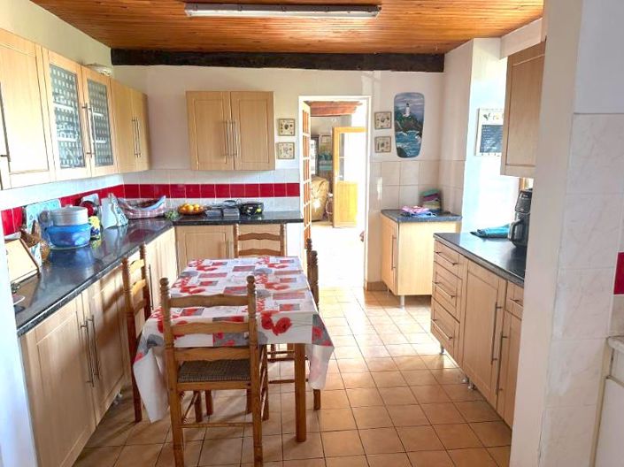 Image No.3-3 Bed House for sale