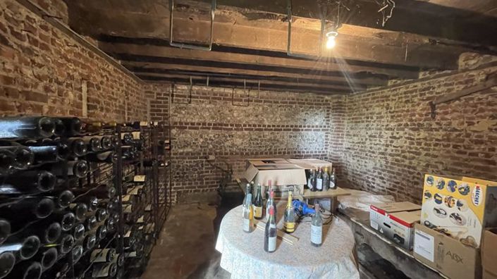 Image No.12-4 Bed House for sale