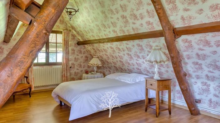 Image No.19-4 Bed House for sale