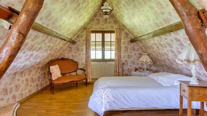 Image No.20-4 Bed House for sale