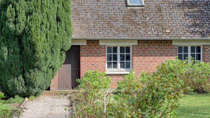 Image No.24-4 Bed House for sale