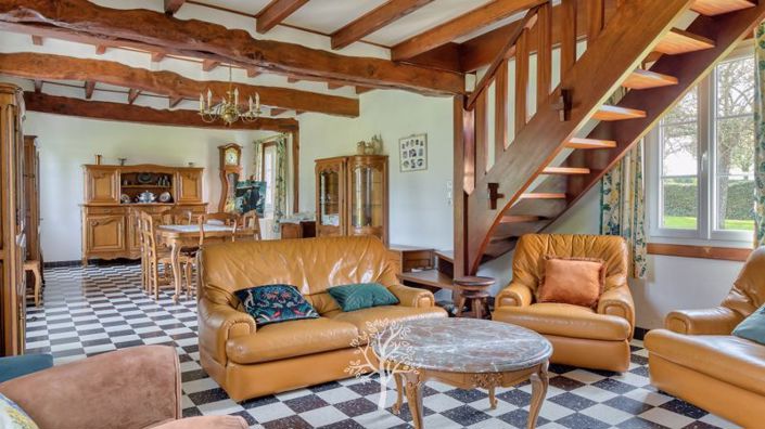 Image No.9-4 Bed House for sale