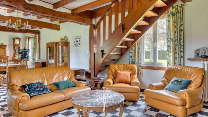 Image No.10-4 Bed House for sale