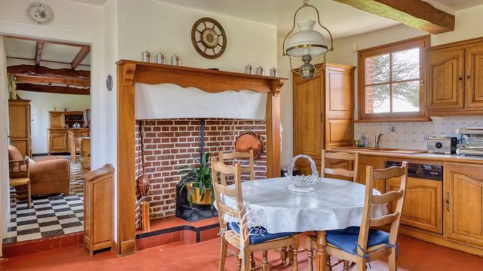 Image No.6-4 Bed House for sale