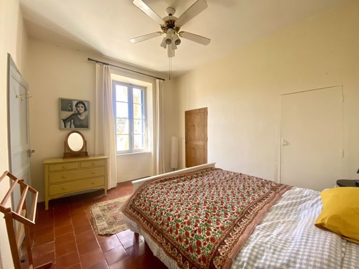 Image No.15-5 Bed House for sale