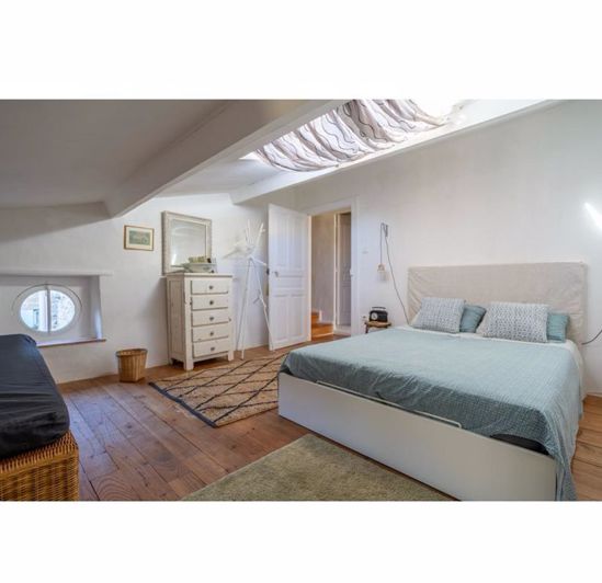 Image No.18-4 Bed House for sale