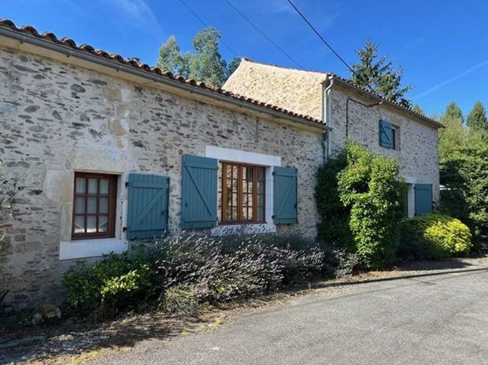 Image No.18-4 Bed House for sale