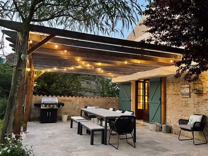 Image No.6-4 Bed House for sale