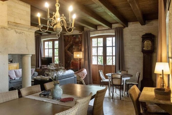 Image No.2-4 Bed House for sale