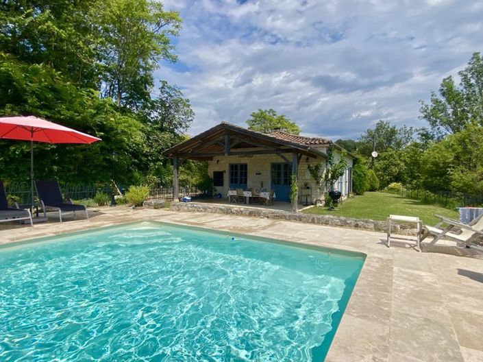 Image No.4-4 Bed House for sale