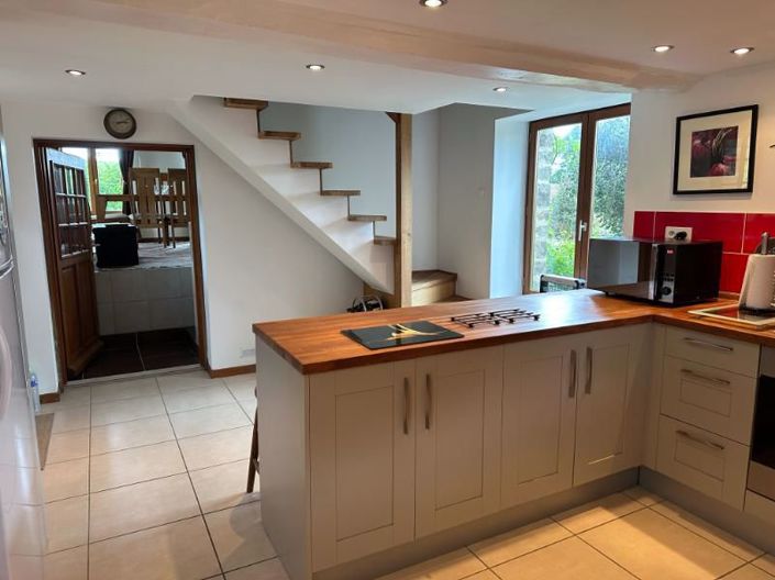 Image No.3-3 Bed House for sale