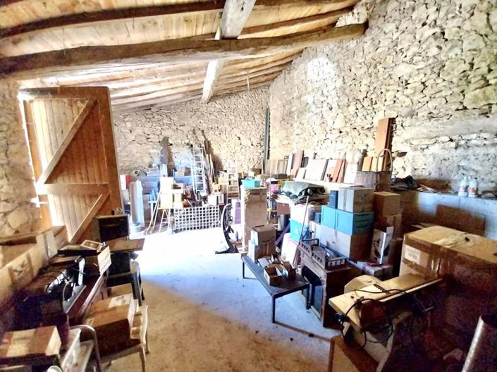 Image No.18-3 Bed Country House for sale