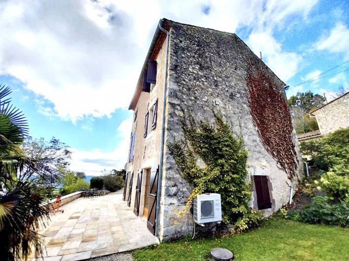 Image No.20-3 Bed Country House for sale