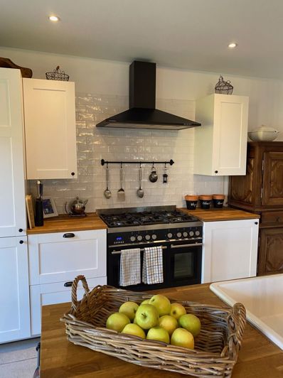 Image No.12-4 Bed Farmhouse for sale