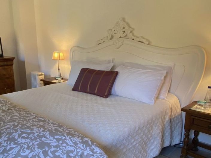 Image No.24-4 Bed Farmhouse for sale