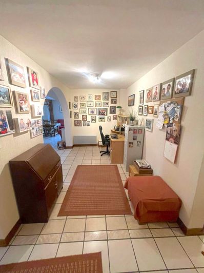 Image No.16-4 Bed House for sale