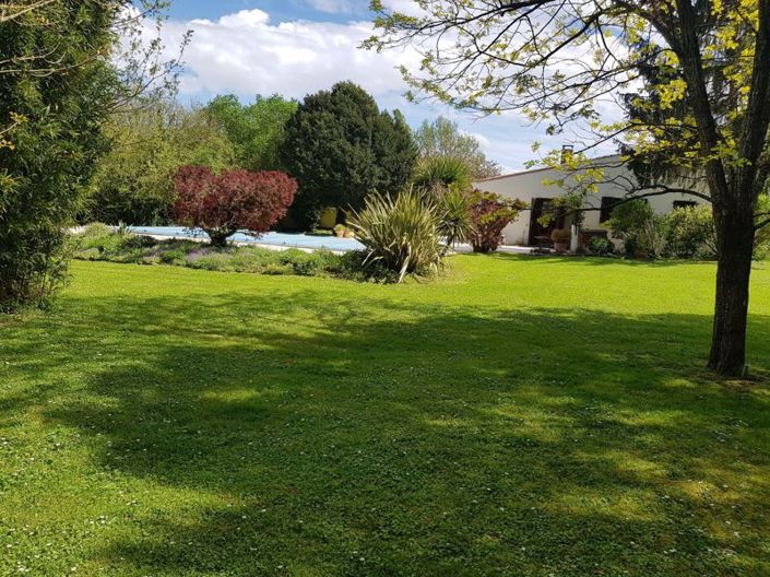 Image No.27-4 Bed House for sale