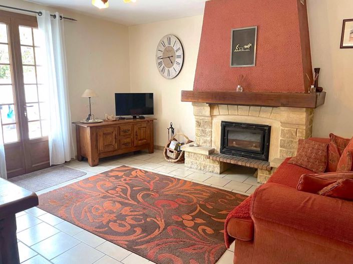 Image No.7-4 Bed House for sale