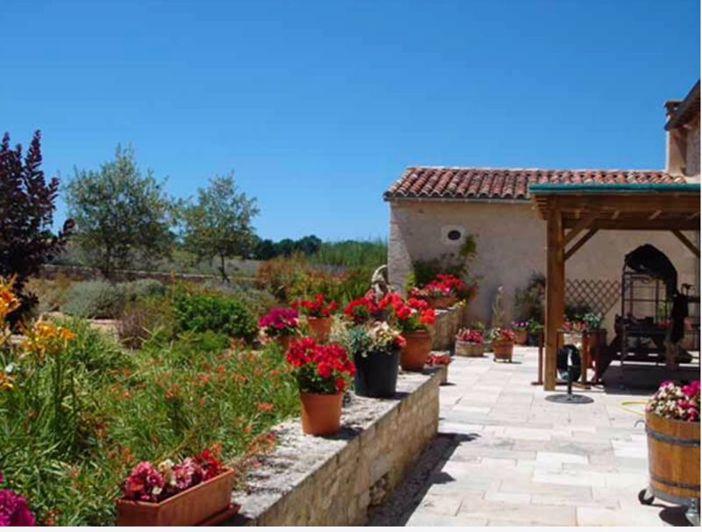 Image No.2-4 Bed Country House for sale