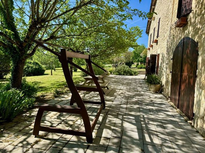 Image No.23-4 Bed Country House for sale