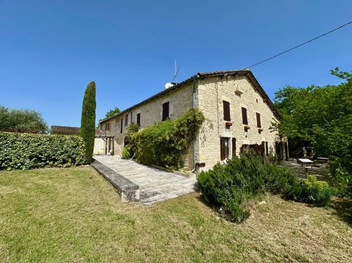 Image No.5-4 Bed Country House for sale