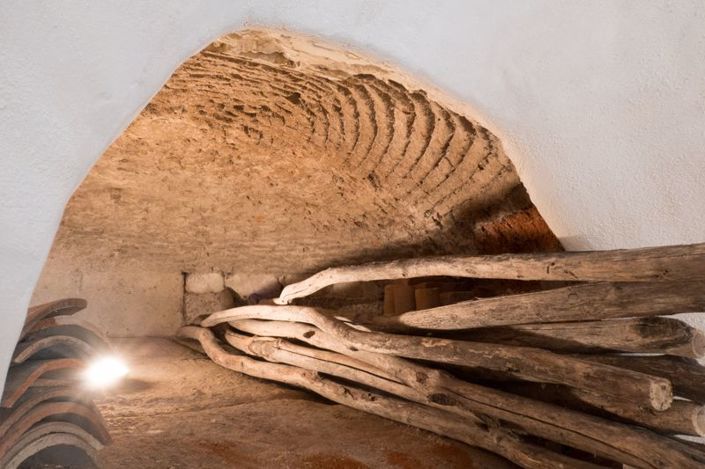 Image No.25-4 Bed Cottage for sale