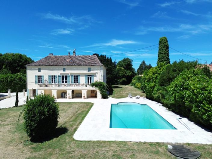 Image No.1-5 Bed House for sale