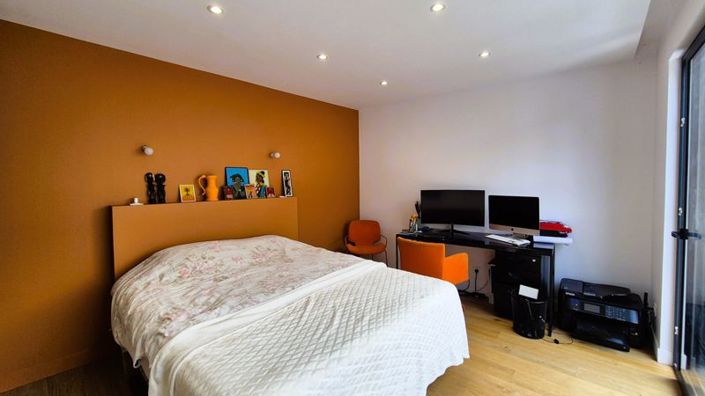 Image No.7-3 Bed House for sale