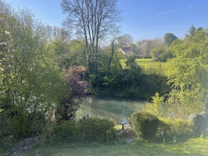 Image No.4-4 Bed Cottage for sale