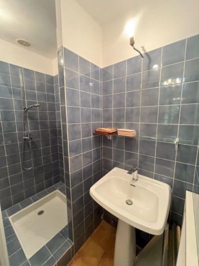 Image No.14-6 Bed House for sale