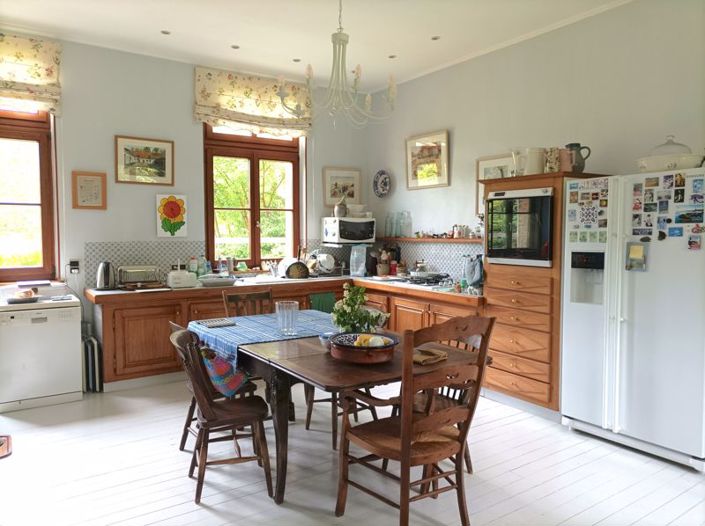 Image No.2-6 Bed House for sale